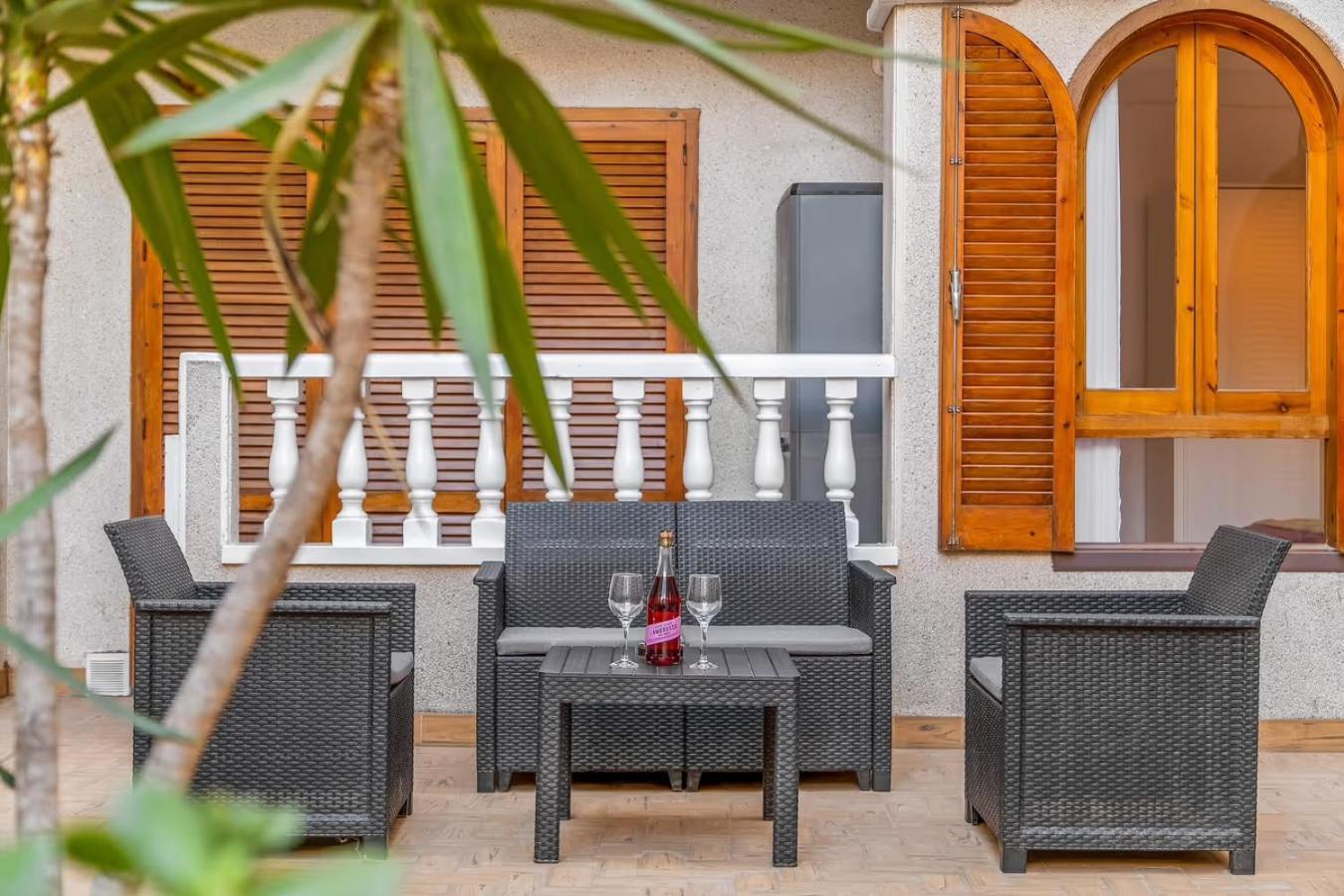 Apartamento Estefany A 100 M De Playa Торевиеха Екстериор снимка